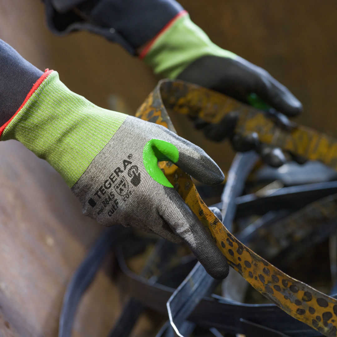 Tegera 8845 Schnittschutzhandschuhe Klasse F