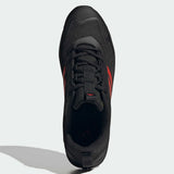 adidas TORAVA Herren Sicherheitshalbschuh black/red – Draufsicht mit Schnürung