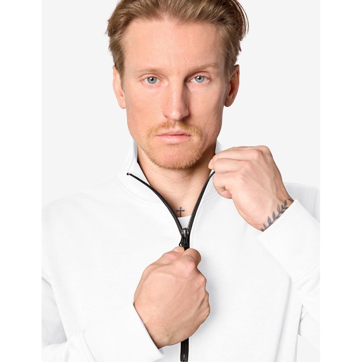 FHB KALLE 821150 Zip-Sweatshirt in Weiß – Stehkragen und halber Reißverschluss
